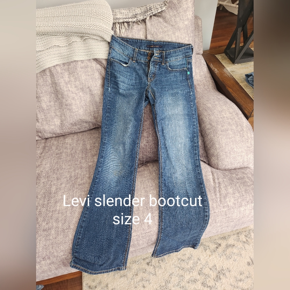 Levi jeans